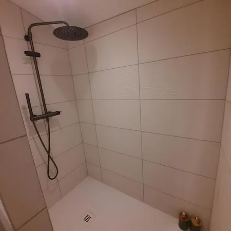 Holiday home La Bonbonniere De Charme Avec Jacuzzi *